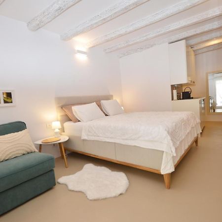 Apartment Al Pozzo Ровинь Экстерьер фото