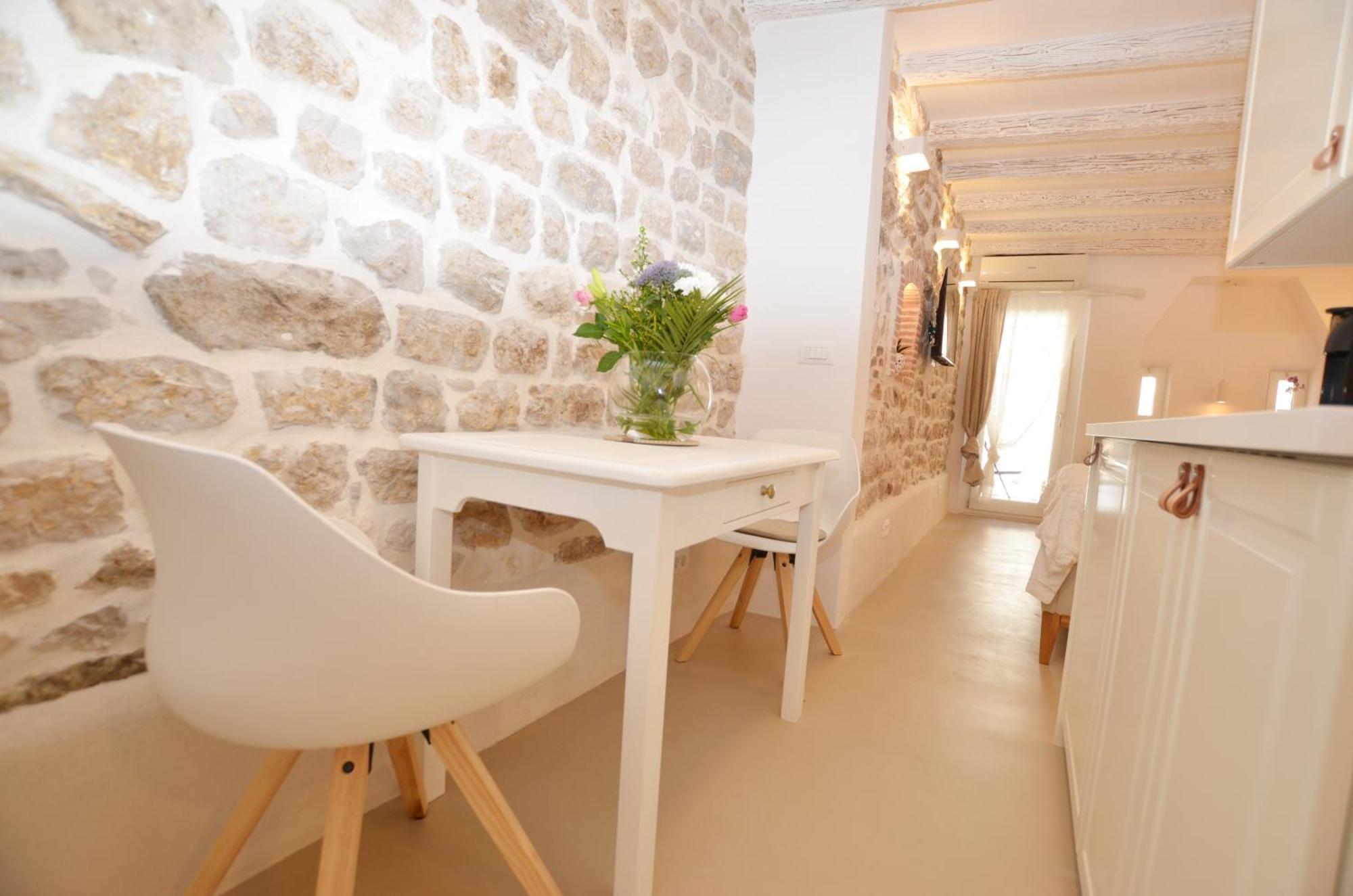 Apartment Al Pozzo Ровинь Экстерьер фото